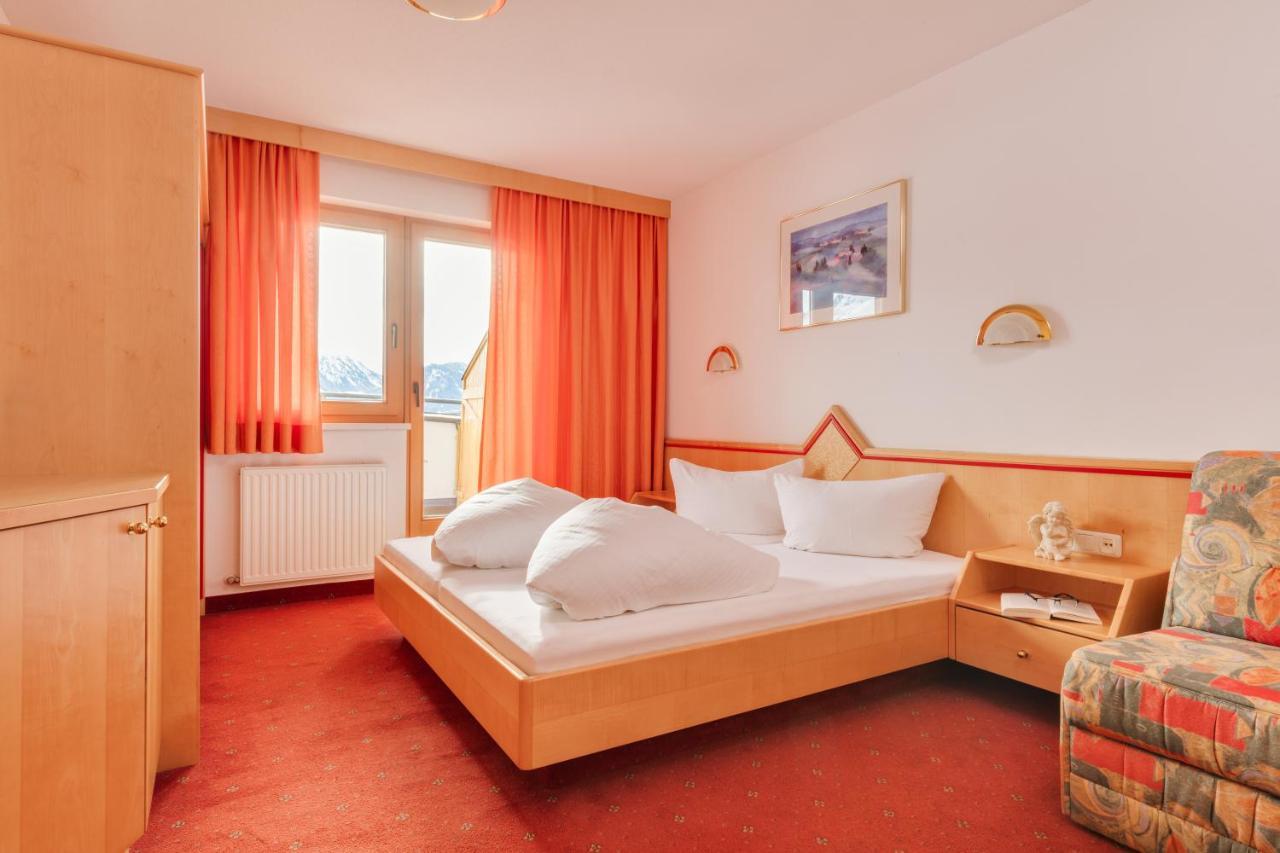 Hotel Albarella Fiss Exterior photo